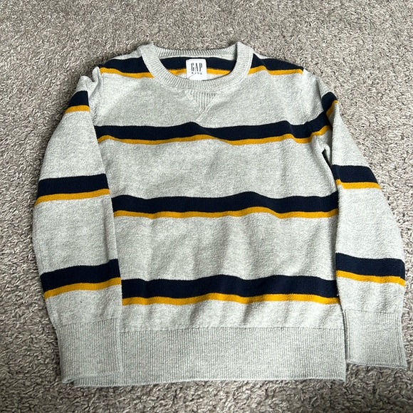 Boys sweater - Picture 1 of 5